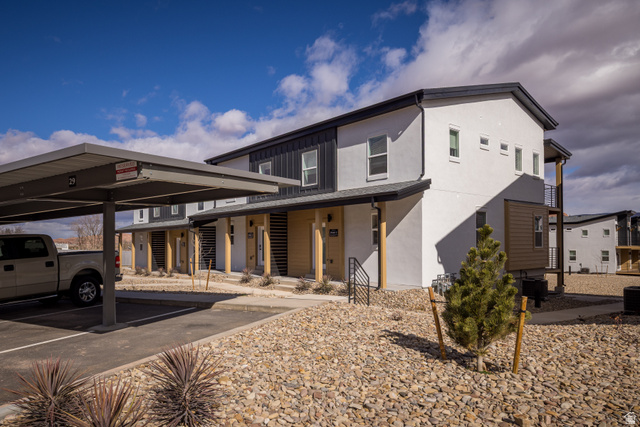 2946 E DESERT SOL CT, Moab UT 84532