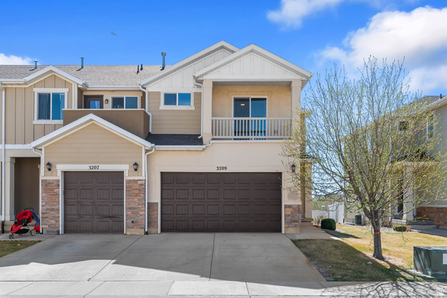 3209 W Prairie Grass Dr
                     MLS #2144030