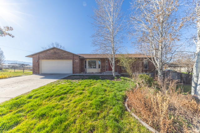 3389 W GORDON AVE, Layton UT 84041