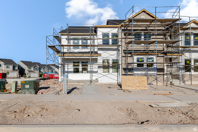 822 N Banner Dr #660
                     MLS #2144059