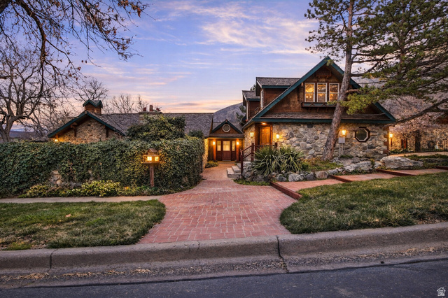 12 N 200 E
                     MLS #2144185