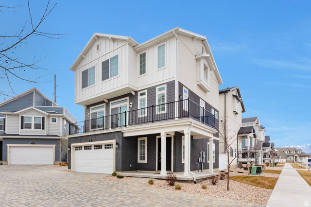 91 E Brushy Canyon St
                     MLS #2144191