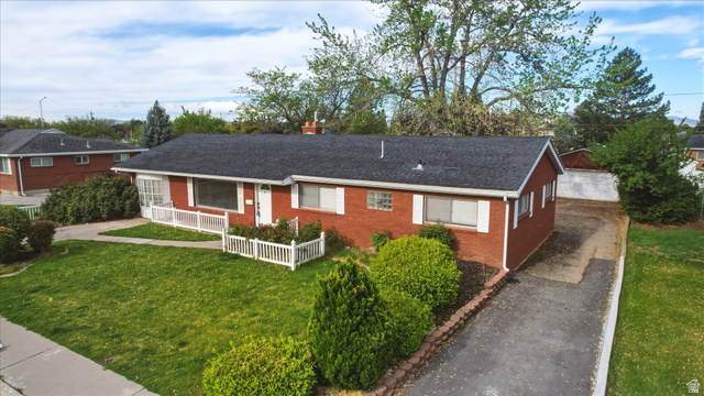 Main photo for 376 S 400 E