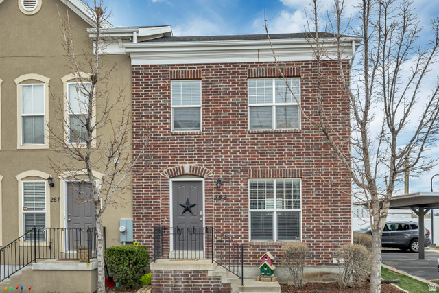 269 W Apple Cross Way
                     MLS #2144220