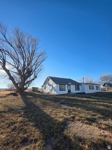 Main photo for 1588 S Highway 87 12000