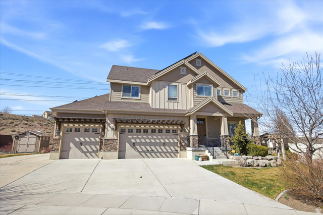 15198 S MULE TRAIN DR, Bluffdale UT 84065