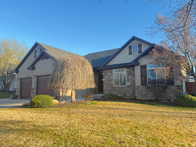 256 W 225 S
                     MLS #2144643