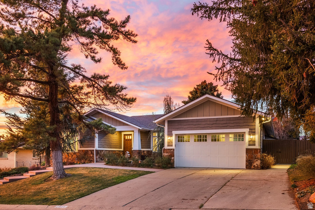 2865 E Melony Dr
                     MLS #2144696