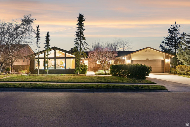 4004 S AURA DR, Salt Lake City UT 84124