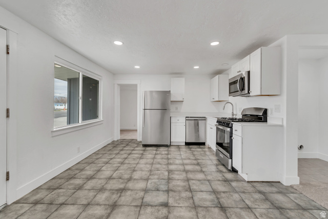 2041 W 3100 S
                     MLS #2145018