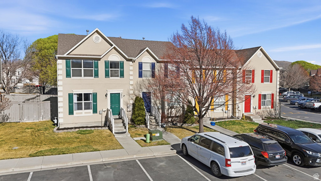 3427 E Blantrae Way
                     MLS #2145073