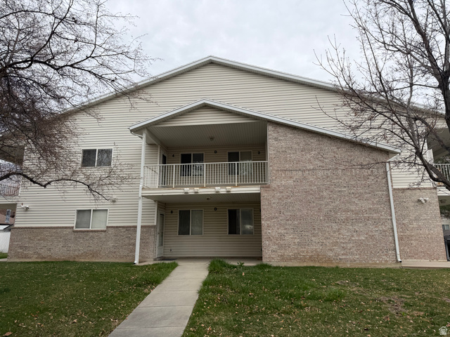 2421 N 400 E #D4, North Ogden UT 84414