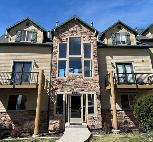 3521 N FOX RUN DR #806, Eden UT 84310