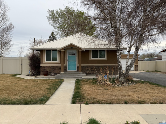 211 S 700 E, Price UT 84501