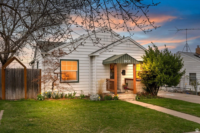 3935  Nordin Ave
                     MLS #2145421