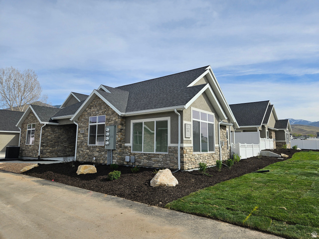 832 N 250 ST #B, Tooele UT 84074