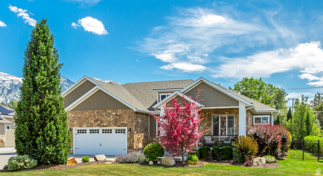 2420 E Royal Pine Cv
                     MLS #2145600