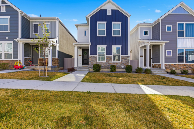 9747 N ASHGROVE LN, Highland UT 84003