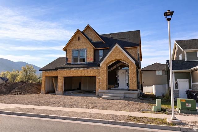 461 W Summerhill Ln
                     MLS #2145811