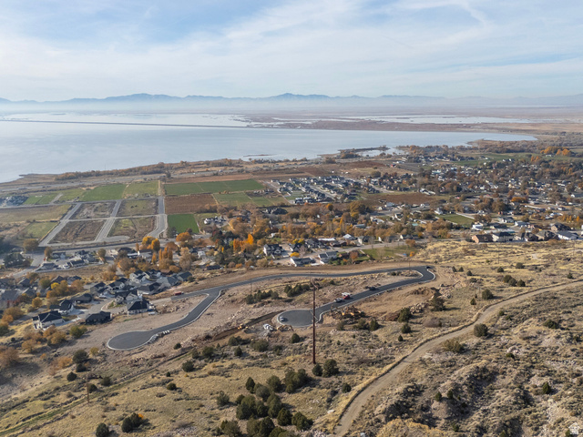 321 E 450 S, Willard UT 84340