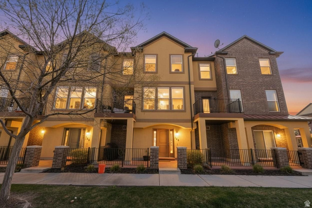 754 W Kirkbride Ave
                     MLS #2145937