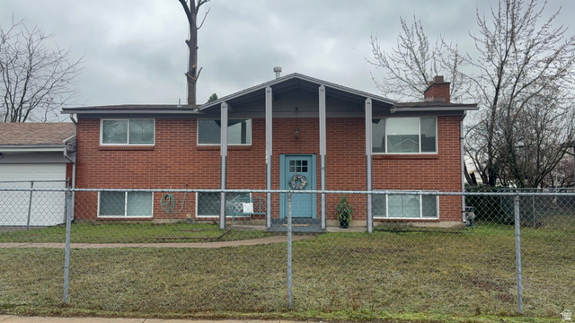 782 E 900 N, Layton UT 84041