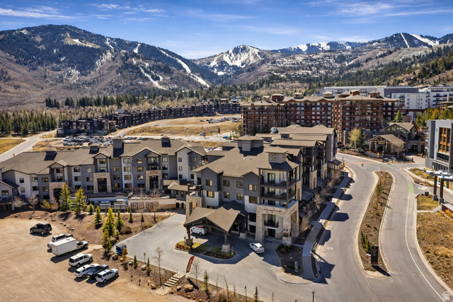 2669 CANYONS RESORT DR #203, Park City UT 84098