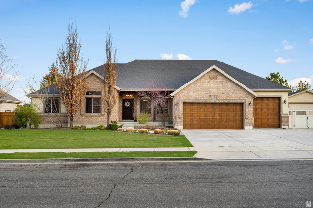 2182 W COPPER KING LN, South Jordan UT 84095