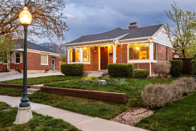 2008 E STRATFORD DR, Salt Lake City UT 84109