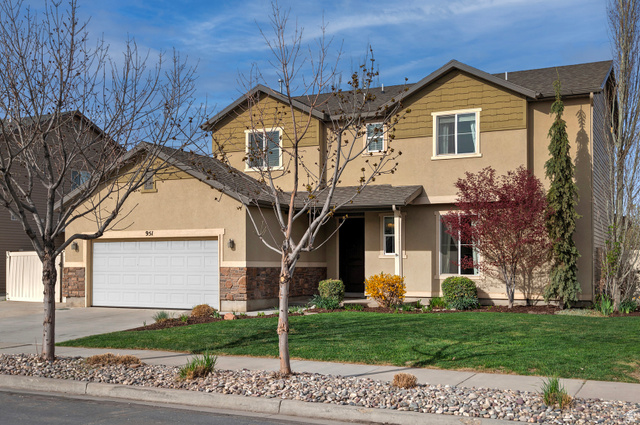 951 N AMBERLY DR, North Salt Lake UT 84054