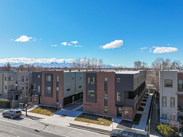 723 N 300 W #1, Salt Lake City UT 84103