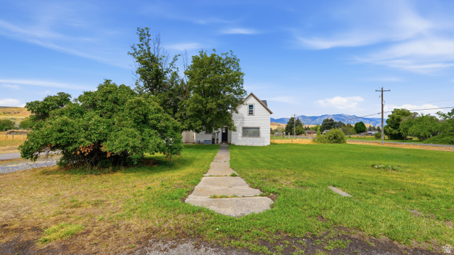 9205 S 100 E
                     MLS #2146988