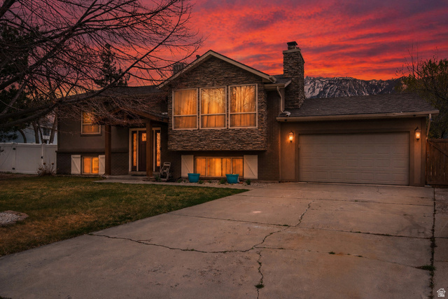 11037 S ROBINSON CIR, Sandy UT 84092