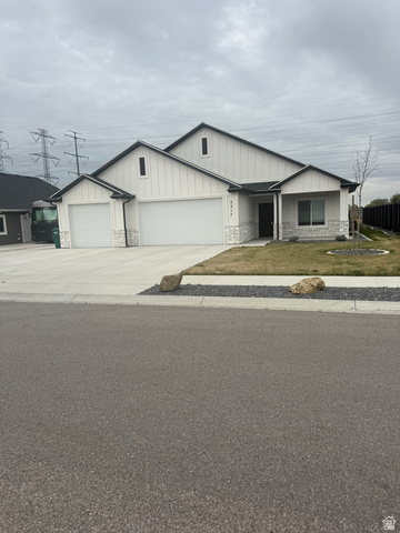 2217 S 3150 W, West Haven UT 84401