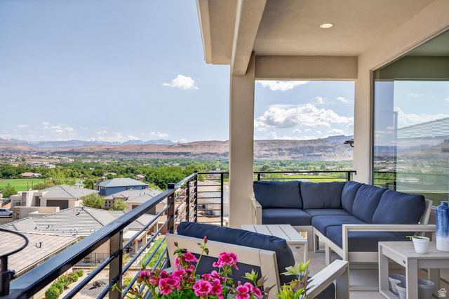 465 S Grotto
                     MLS #2147081