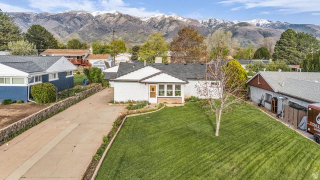 578  Valeria Dr
                     MLS #2147185