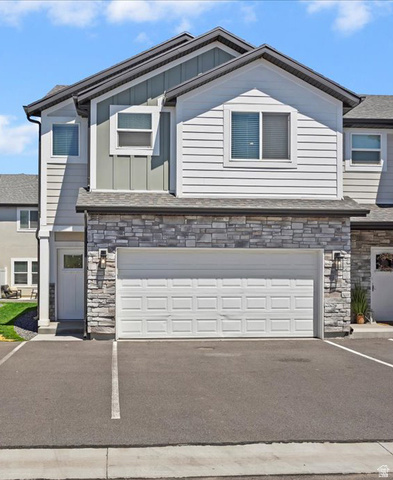 Main photo for 377 N 100 W