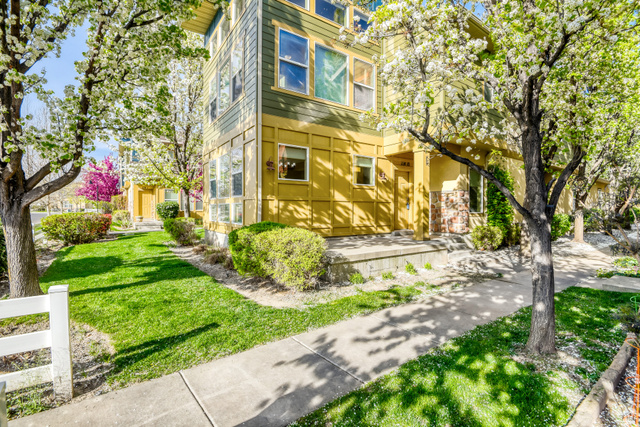 Main photo for 1114 N Shepard Creek Pkwy #10