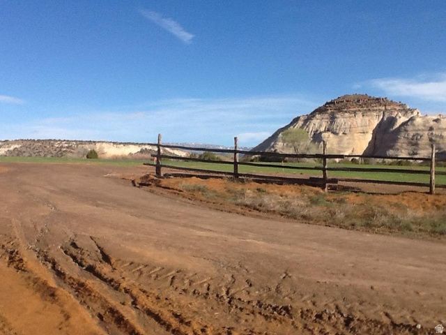 1345 S 1070 E, Boulder UT 84716