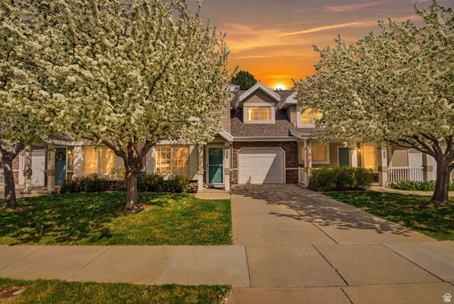 1064 E FORT LN, Ogden UT 84404