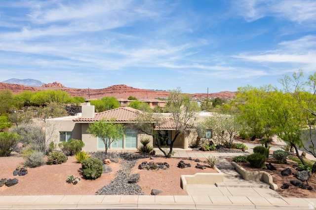 30 W Bedrock Cir
                     MLS #2147331
