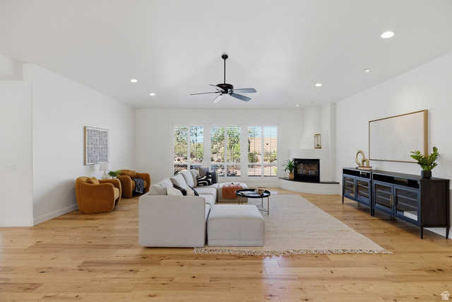 30 W Bedrock Cir
                     MLS #2147331