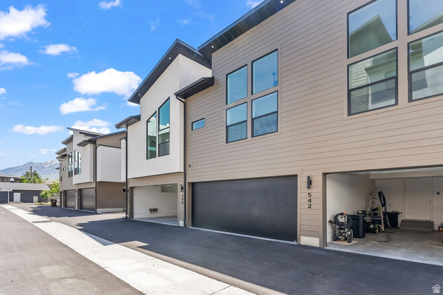 546 E 7215 S #12
                     MLS #2147340