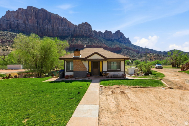761 Zion Park Blvd, Springdale, UT 84767