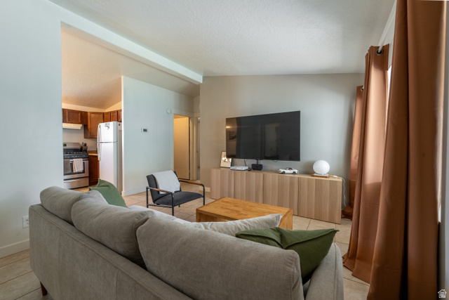 Main photo for 17 W Tiny Wood Dr