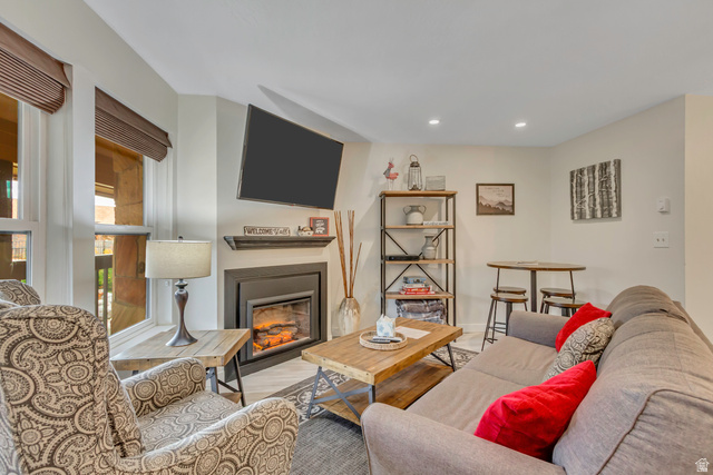 3615 N WOLF LODGE DR. #807, Eden UT 84310