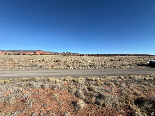 829 E 200 N, Torrey UT 84775