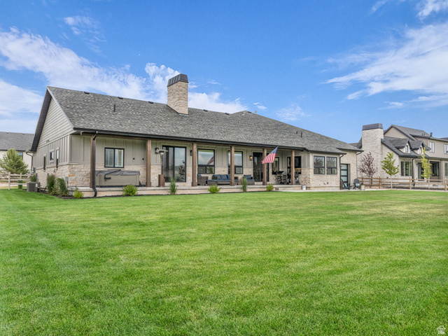 Main photo for 943  Hart Loop