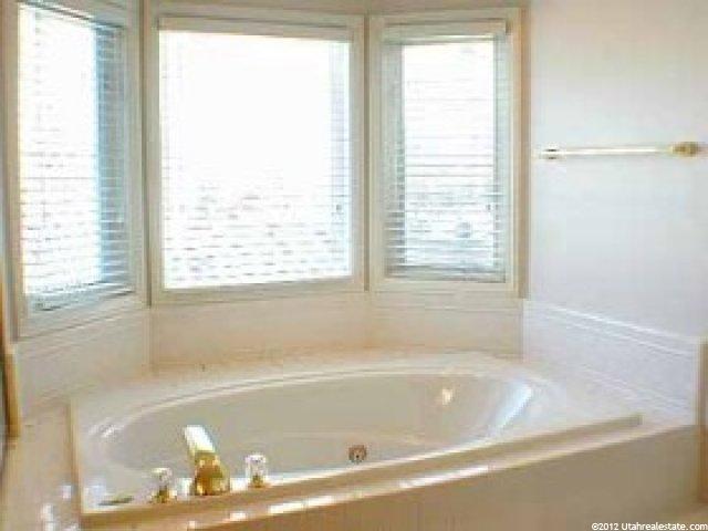 1992 Farm Cir, Sandy, UT 84093 — photo 6
