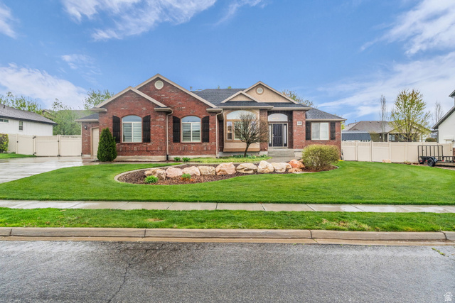 816 N 2700 W, Layton UT 84041